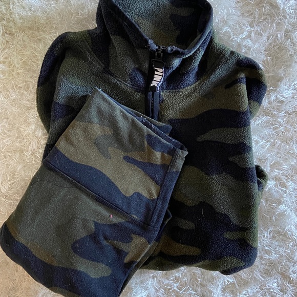 VS Pink Set - Picture 1 of 6